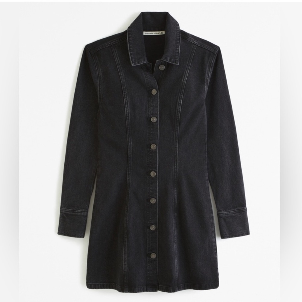 Abercrombie & Fitch Denim Shirt Dress
Black Wash